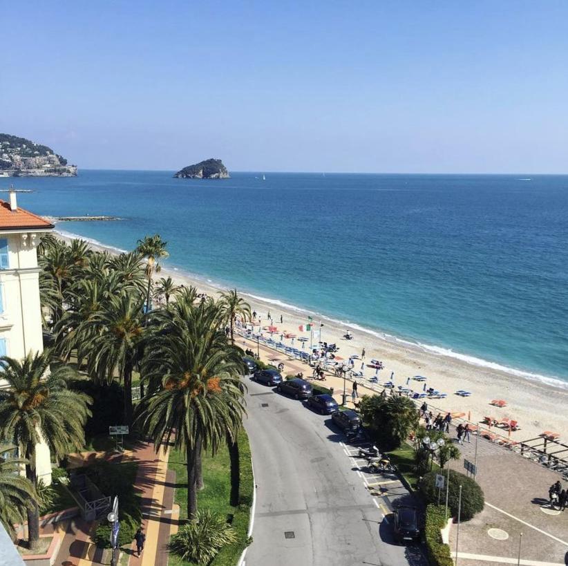 Appartamento In Centro A 30M Dal Mare Spotorno Dış mekan fotoğraf